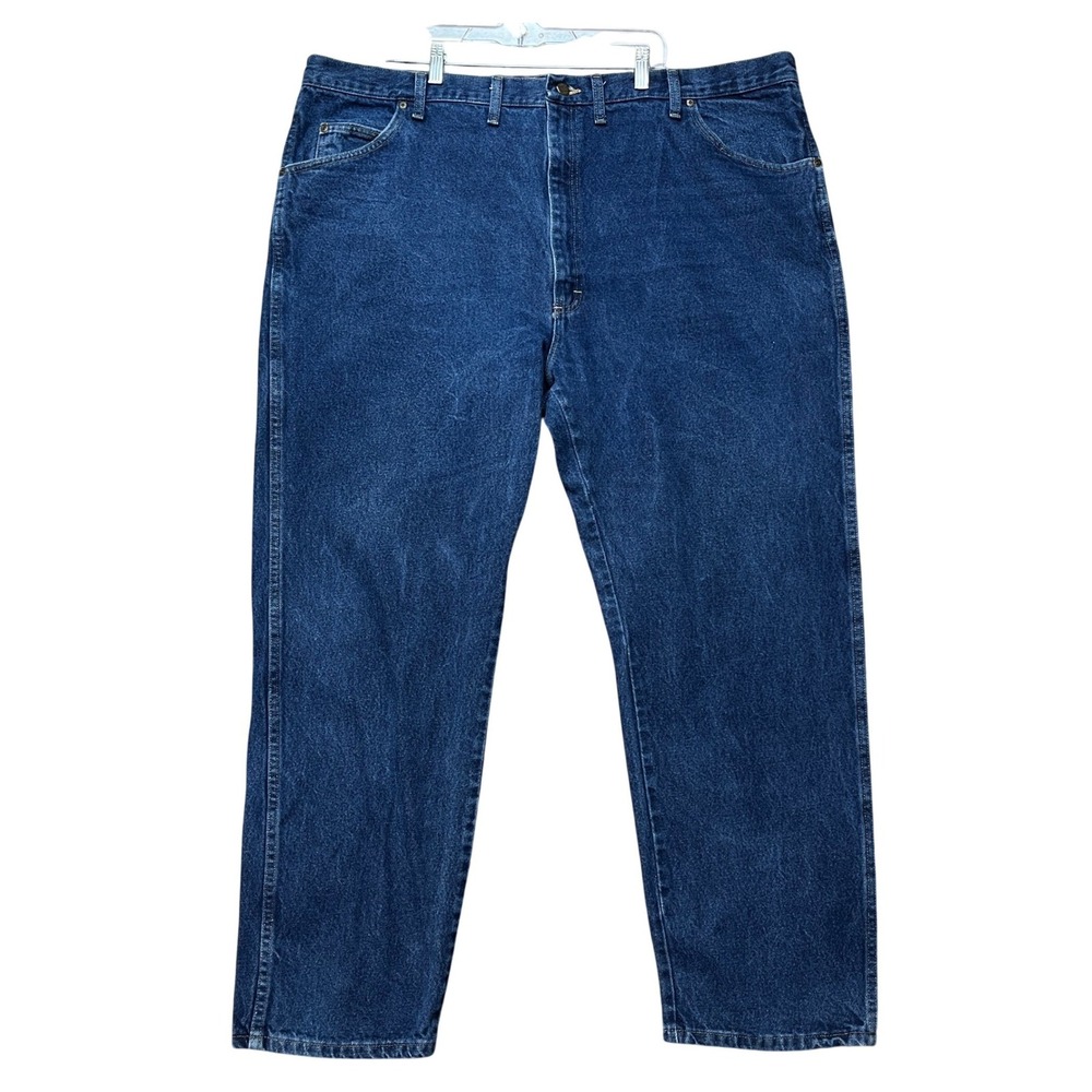 Wrangler Rugged Wear Jeans Men 48x32 Medium Wash 5-Pocket Straight Leg Denim EUC